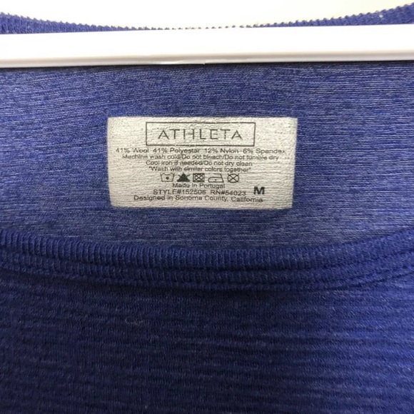 Athleta yoga athletic long sleeve top size medium - Picture 4 of 6